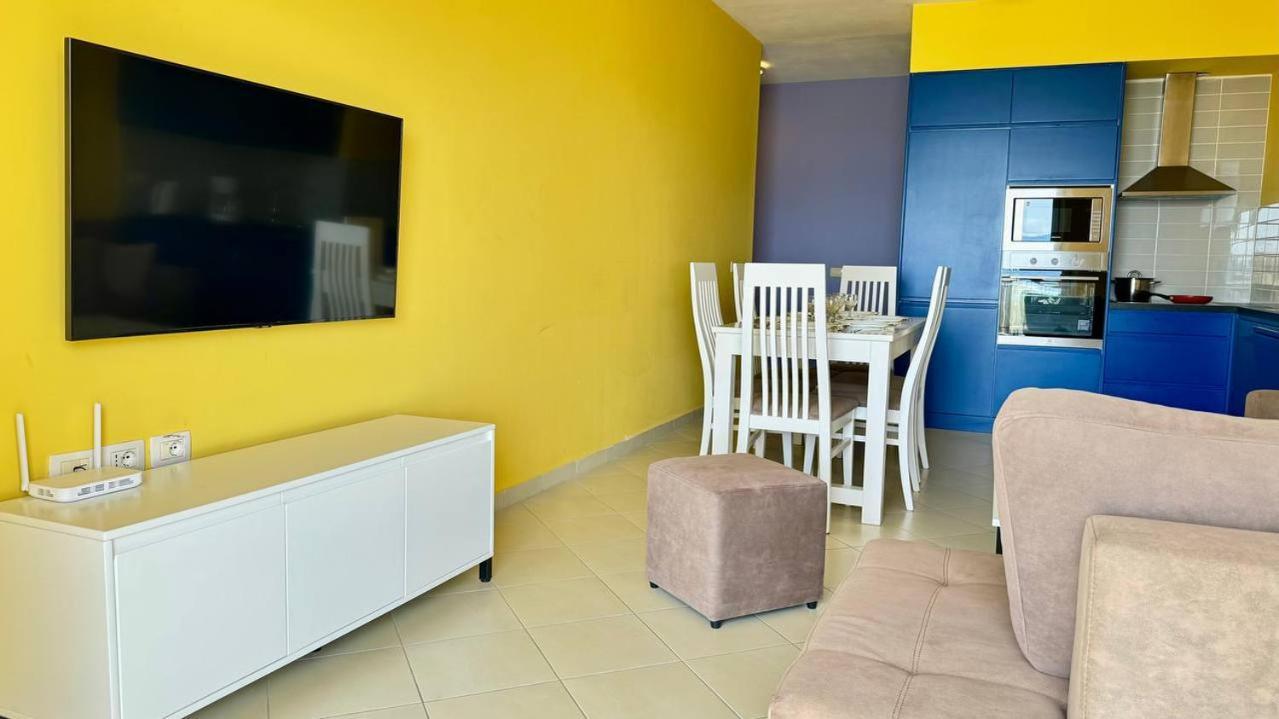 Colorful Sea View Apartment Sarandë Exteriér fotografie
