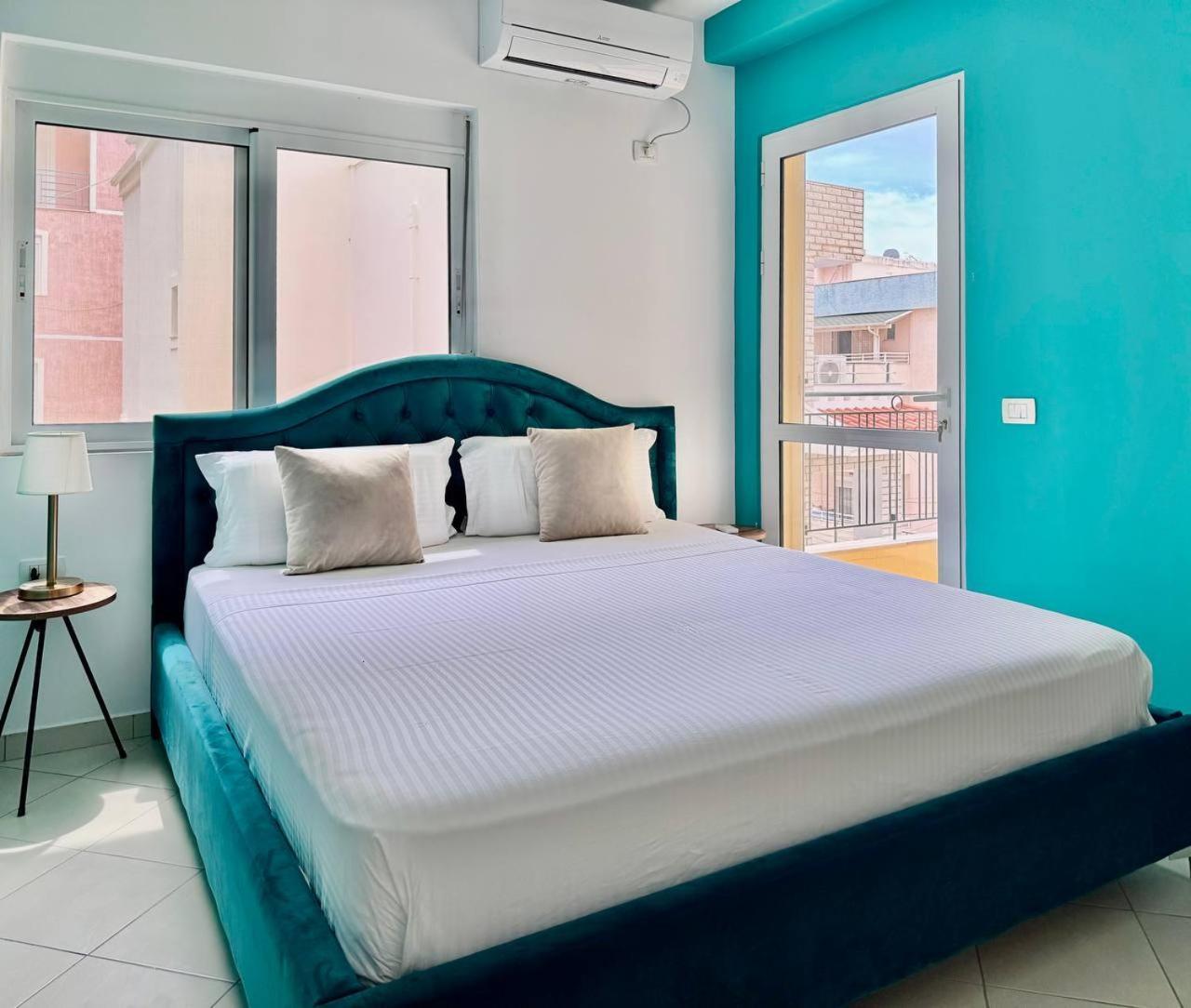 Colorful Sea View Apartment Sarandë Exteriér fotografie