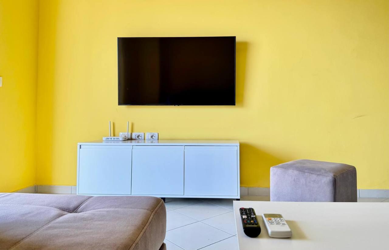 Colorful Sea View Apartment Sarandë Exteriér fotografie